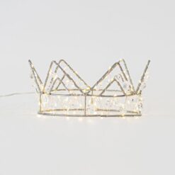 ΦΩΤΙΖΟΜΕΝΗ ΚΟΡΩΝΑ 21Χ9  ΜΕ ΚΡΥΣΤΑΛΛΑΚΙΑ, 70 MINI LED, ΜΠΑΤΑΡΙΑΣ, ΜΕ ΧΡΟΝΟΔΙΑΚΟΠΤΗ, ΑΣΗΜΙ ΧΑΛΚINO ΚΑΛΩΔΙΟ, ΘΕΡΜΟ ΛΕΥΚΟ LED, ΠΡΟΕΚΤΑΣΗ ΠΑΡΟΧΗΣ 50cm, IP20