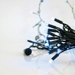 ΣΕΙΡΑ, 100 LED 5mm ΜΕ ΚΑΛΥΜΜΑ, 230V, 2 ΕΠΕΚΤΑΣΕΙΣ ΕΩΣ 9 ΣΕΤ, ΠΡΑΣΙΝΟ ΚΑΟΥΤΣΟΥΚ ΚΑΛΩΔΙΟ, 90 ΜΠΛΕ + 10 ΛΕΥΚΑ FLASH LED ΑΝΑ 10cm, ΙΡ65 (ΧΩΡΙΣ ΠΡΟΕΚΤΑΣΗ ΠΑΡΟΧΗΣ)